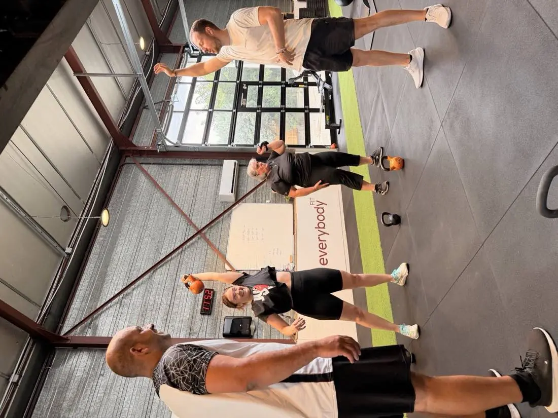 Séance EVERYBODYFIT multi-générations, accessible à tous les âges