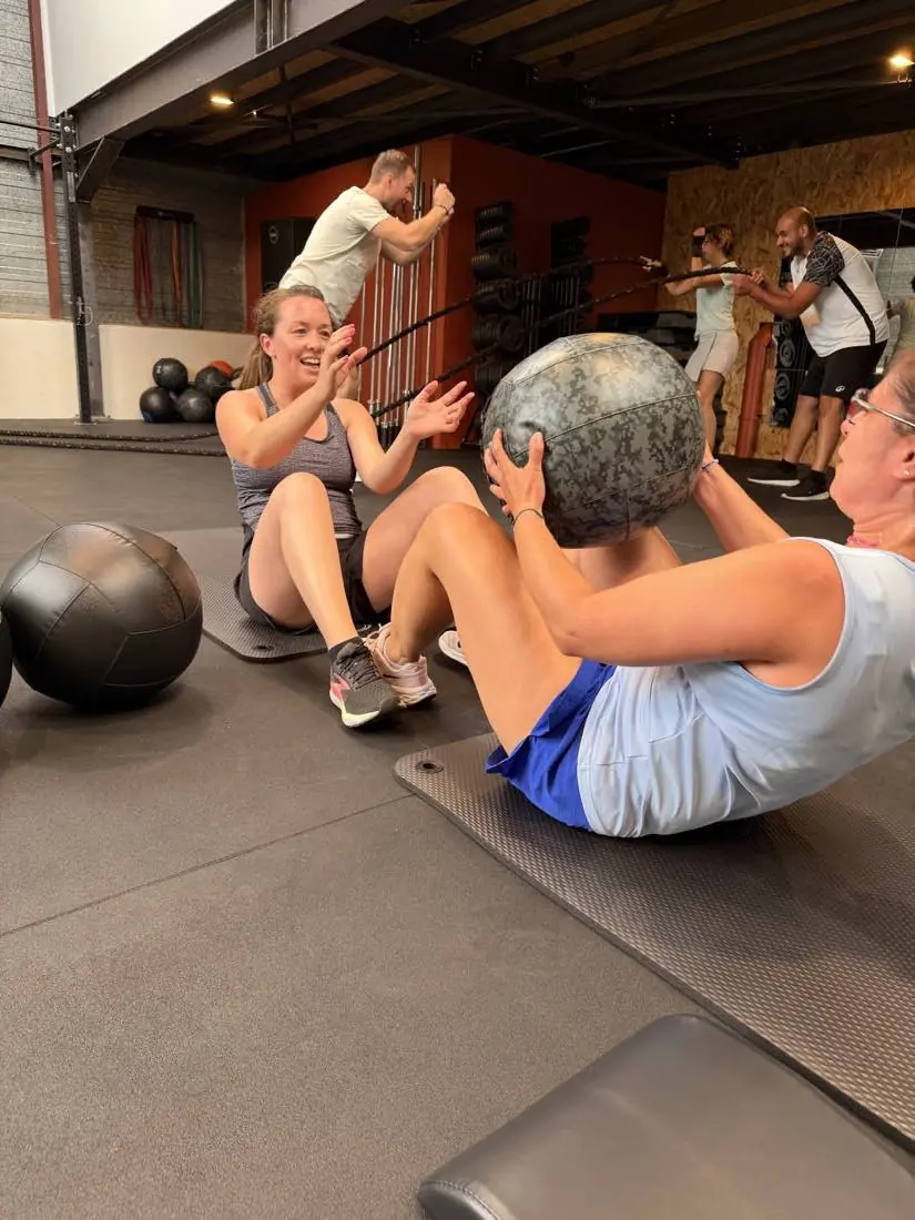Accompagnement soutenu avec intensité au studio EVERYBODYFIT